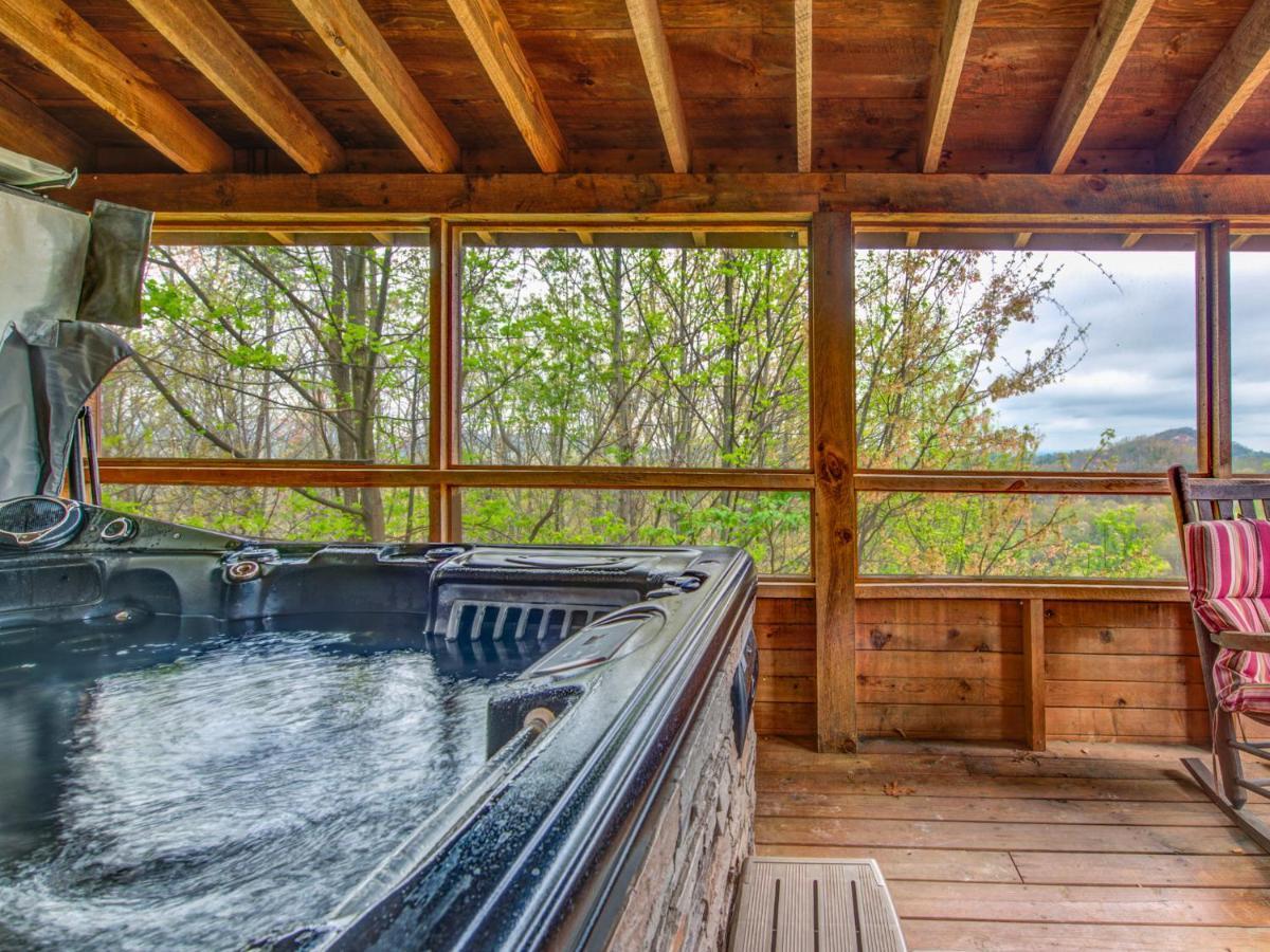 Huckleberry Ridge Villa พิเจนฟอร์จ ภายนอก รูปภาพ